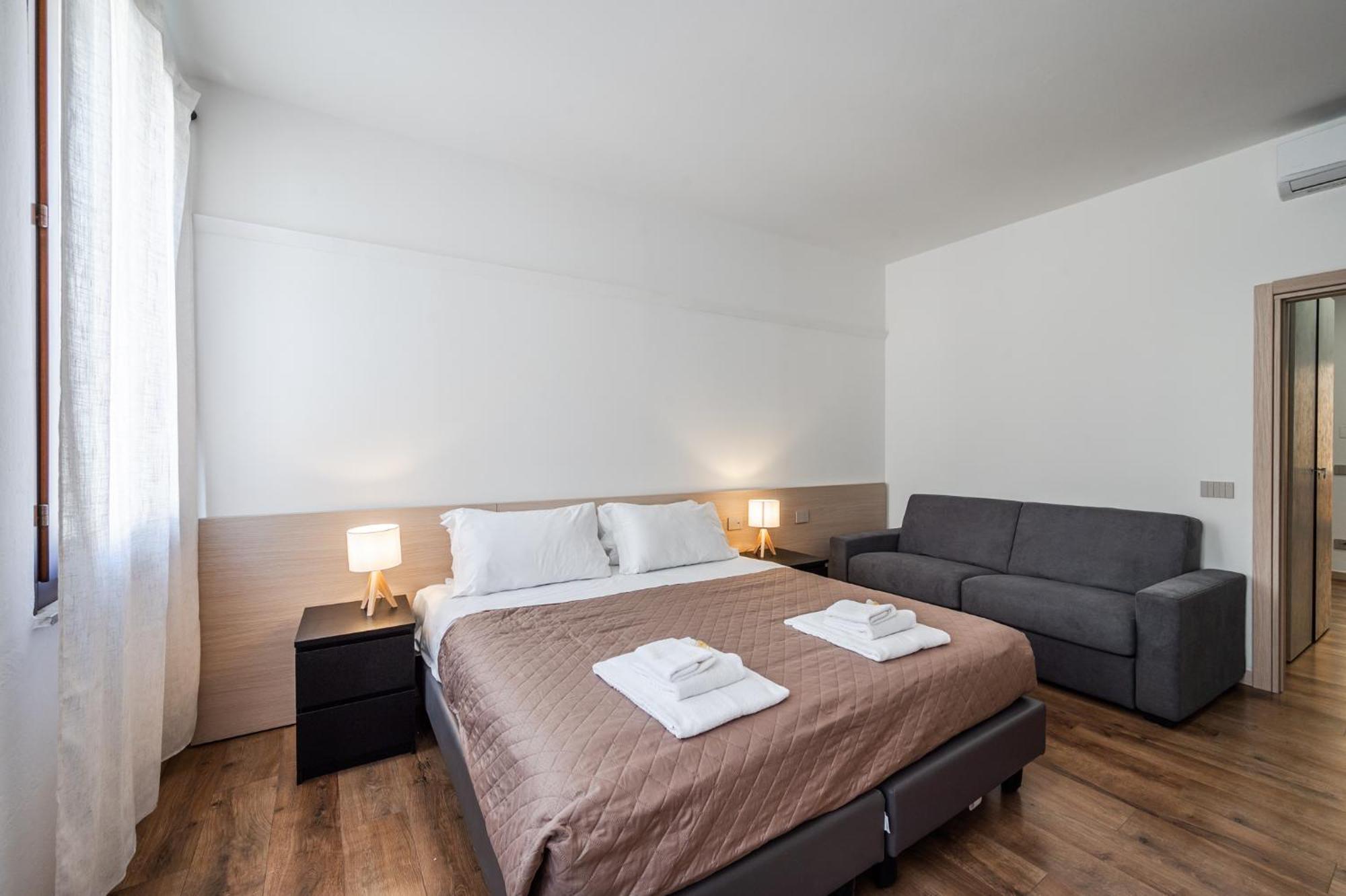 Hoomee Piazza Erbe Apartment Verona Ngoại thất bức ảnh